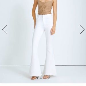 NWT SEVEN FOR ALL MANKIND HIGH RISE, MEGA FLARE JEAN IN CLEAN WHITE, SIZE 32